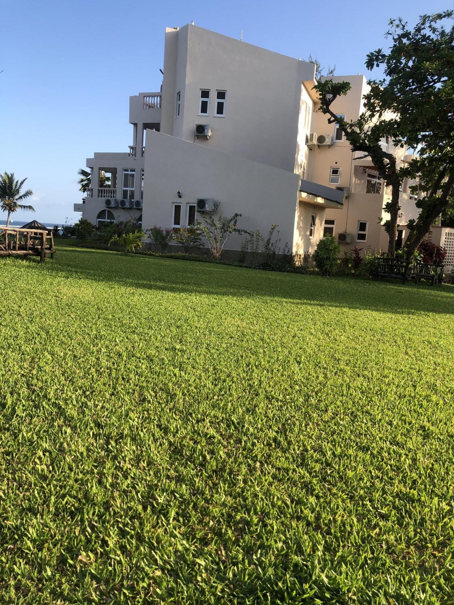 Vipingo Beach Resort Tezo Bagian luar foto