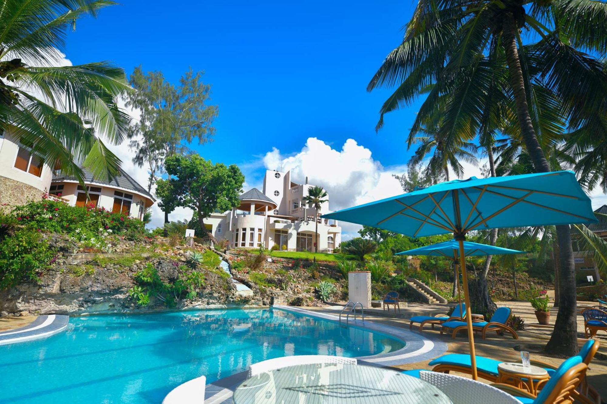 Vipingo Beach Resort Tezo Bagian luar foto
