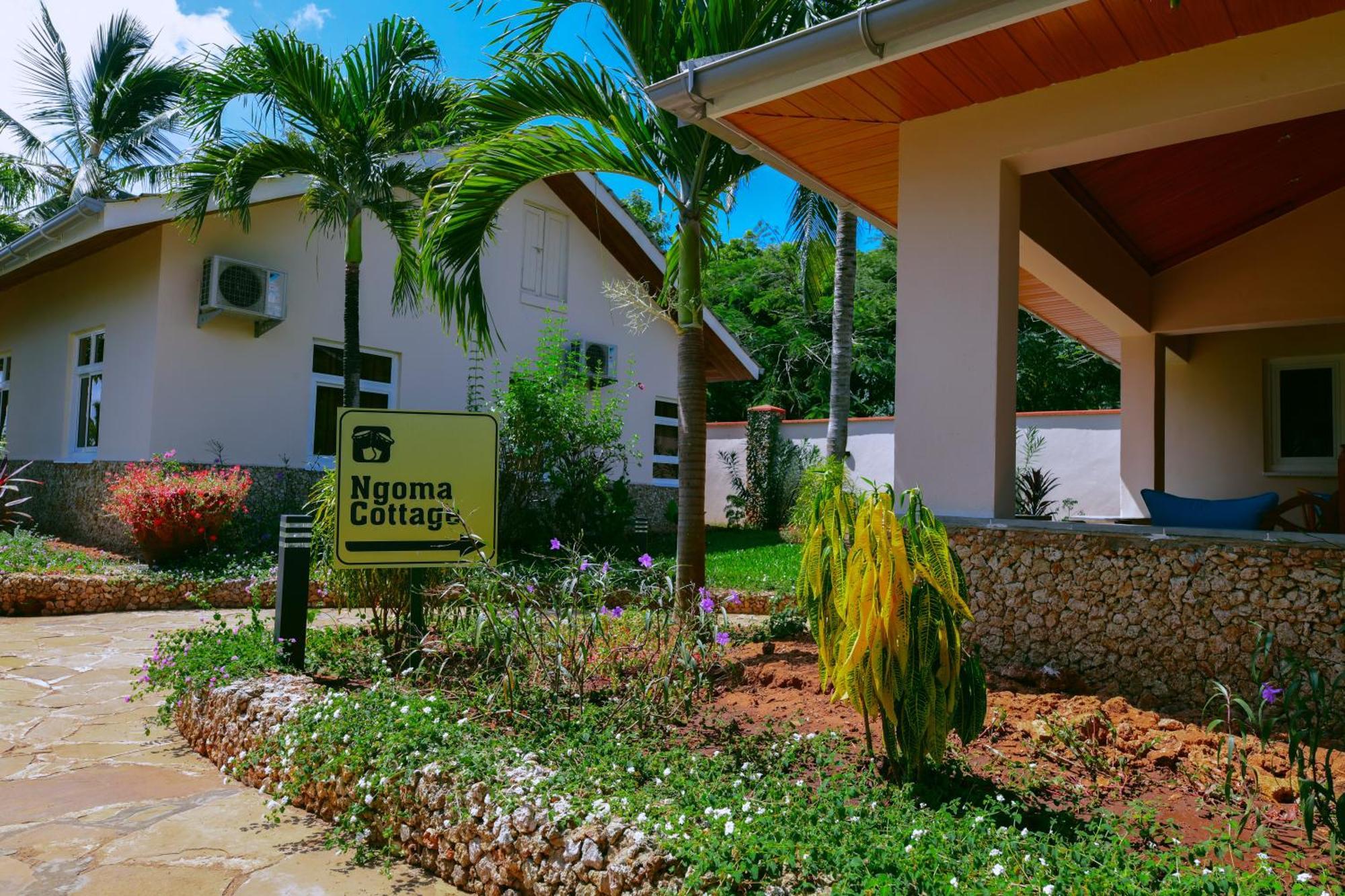 Vipingo Beach Resort Tezo Bagian luar foto