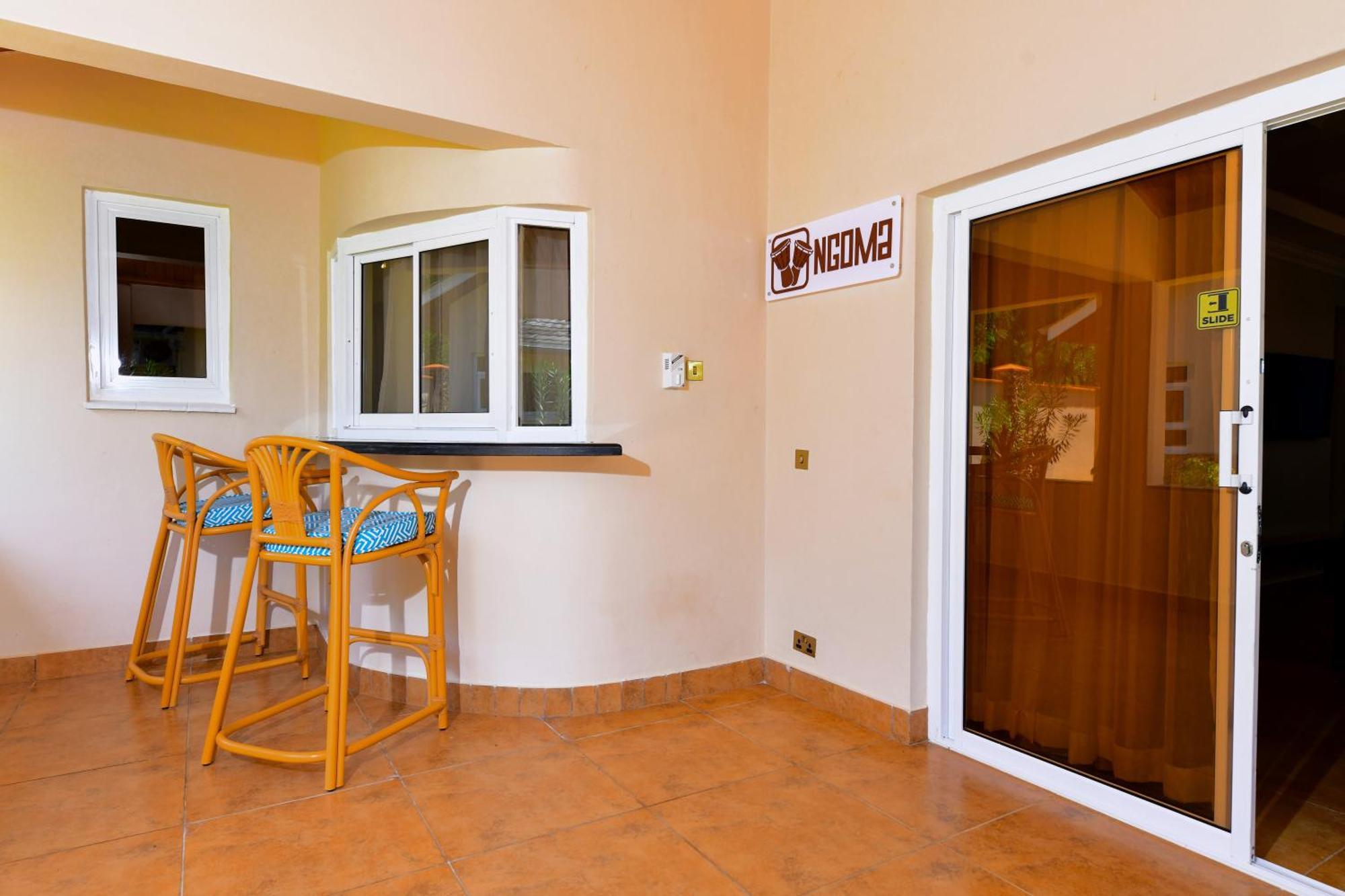Vipingo Beach Resort Tezo Bagian luar foto