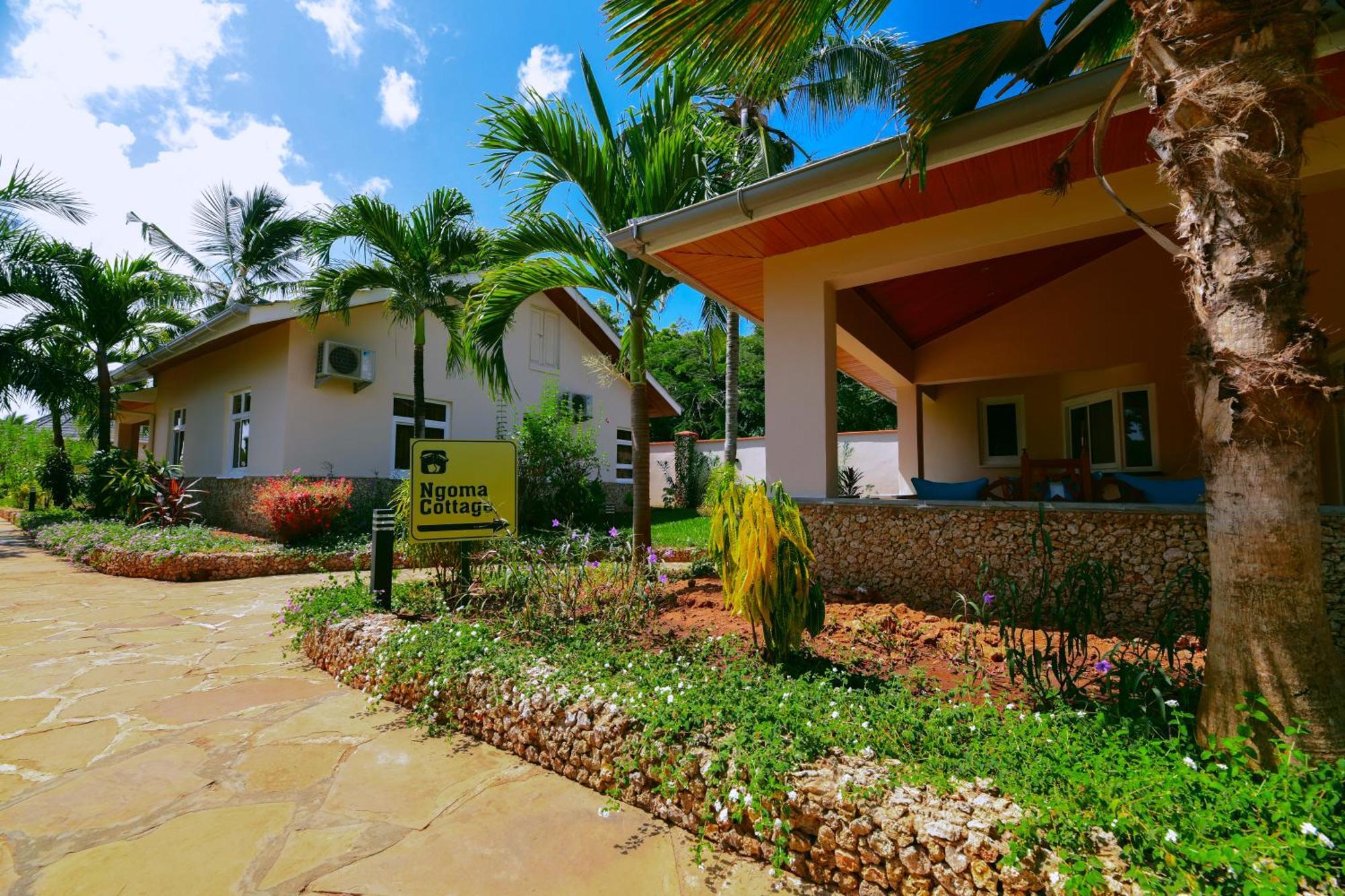 Vipingo Beach Resort Tezo Bagian luar foto